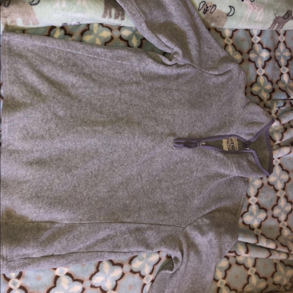 Old navy pull over